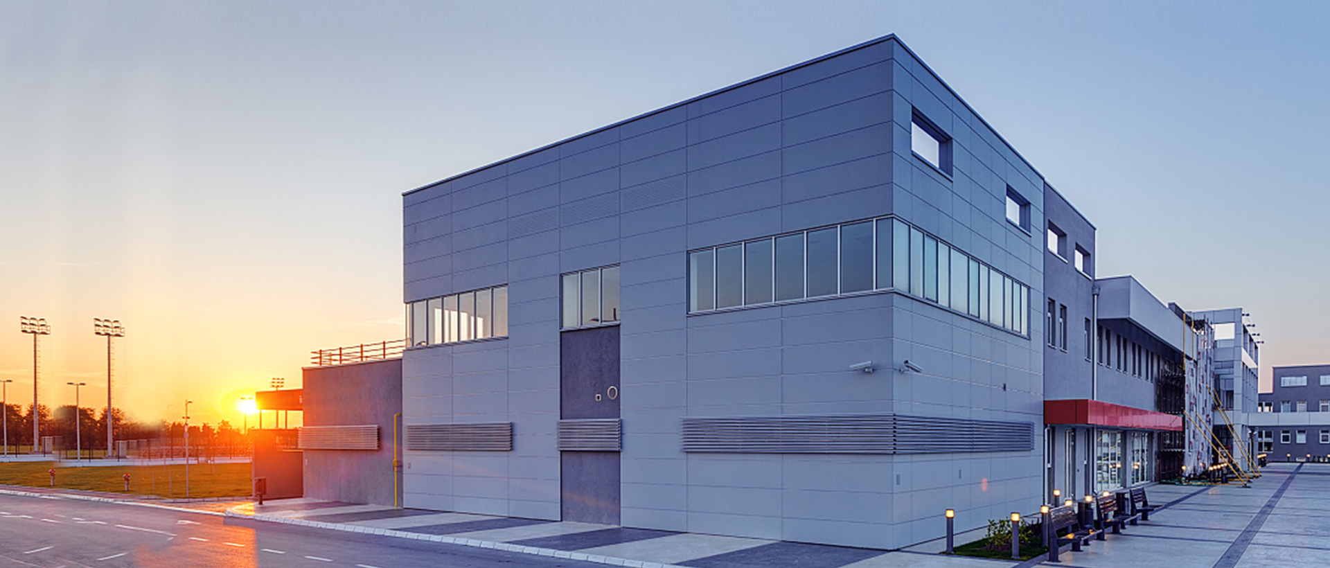 上海助騰網(wǎng)站設計制作開發(fā)公司推薦案例-普瑞信鋼板-1